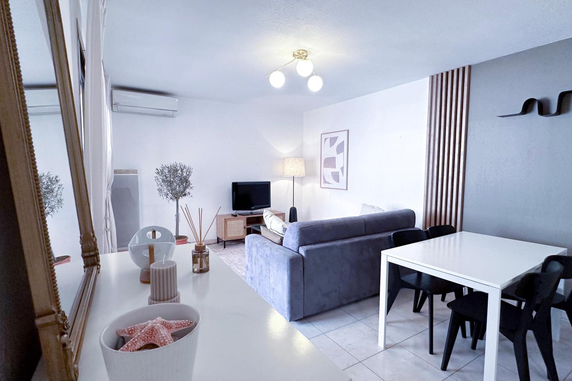 St Roch 2 - Appart 300 M De La Gare, Clim, Terrasse, Garage Antibes Eksteriør bilde